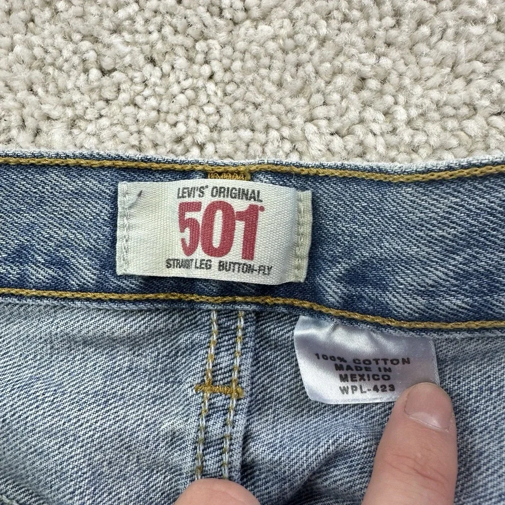 Levi's 501 XX Jeans 32x31 Blue Denim Straight Leg Button Fly 2000s